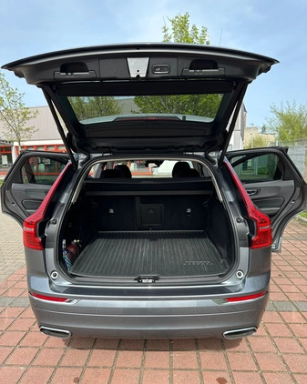 Volvo XC 60 cena 129000 przebieg: 92000, rok produkcji 2017 z Szczecin małe 121